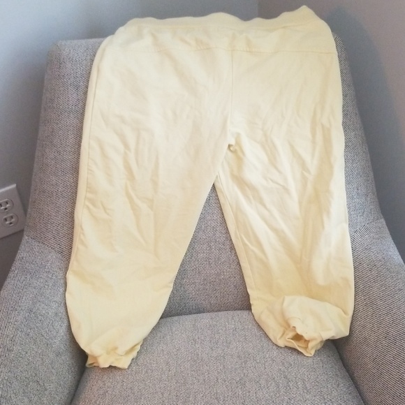 Bebe capri set! - Picture 8 of 8